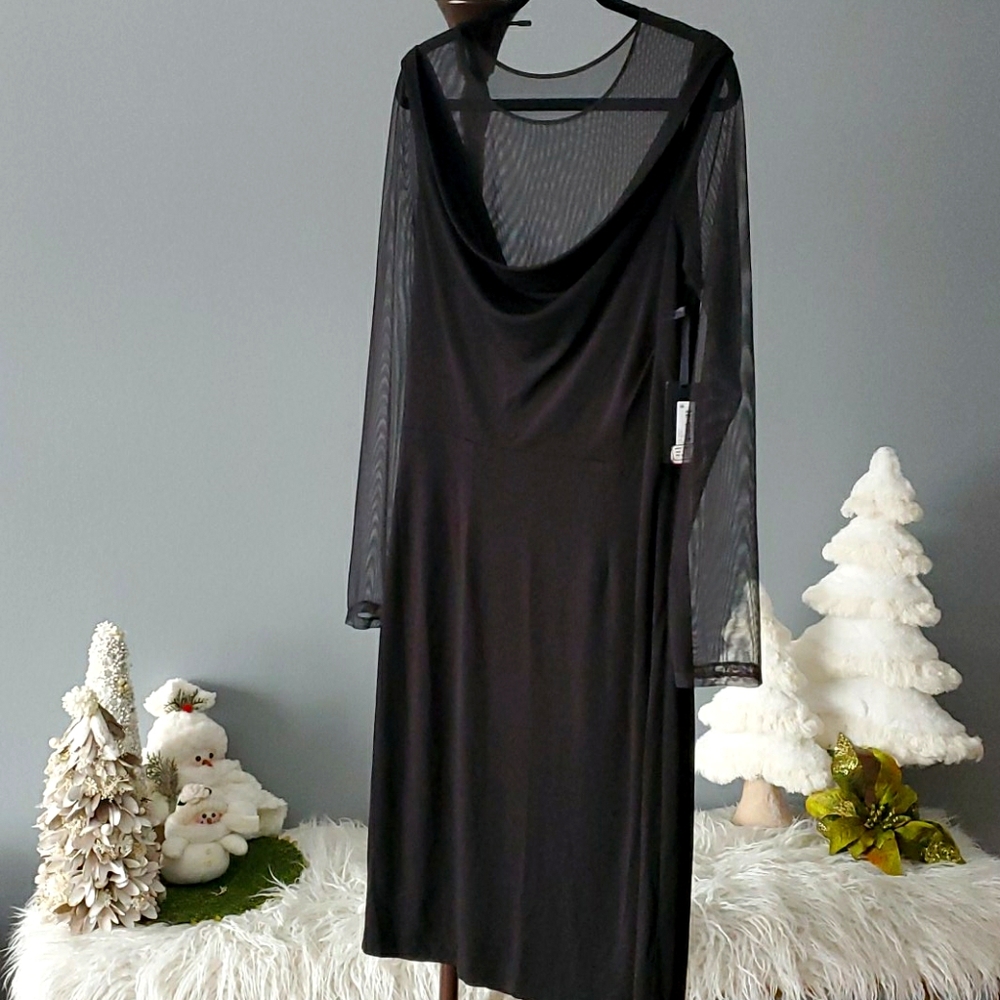 Vera Wang Sheath Dress
